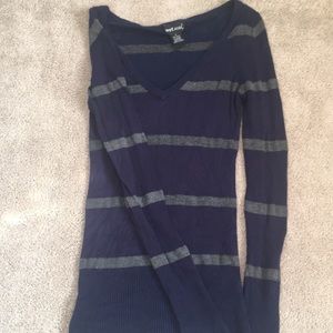 Gray and blue sweater